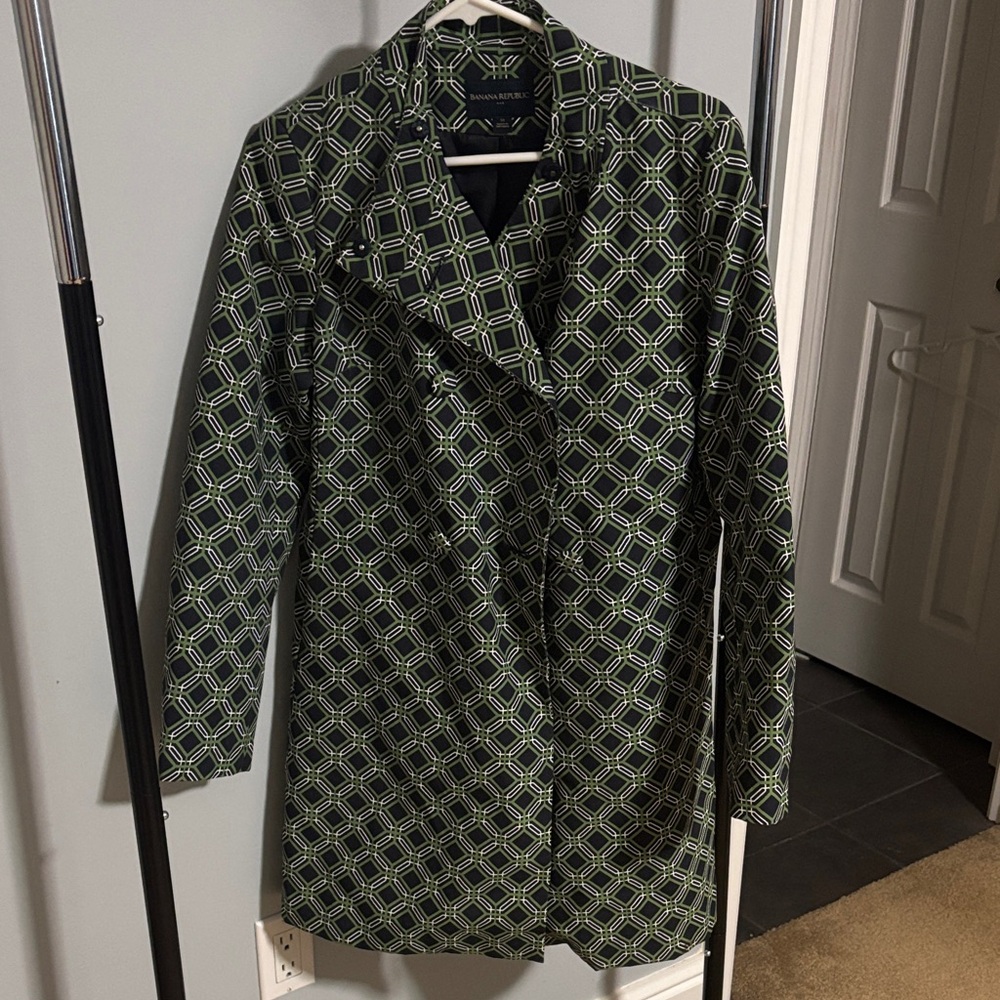 Banana Republic Geometric Green Trench Coat size M EUC